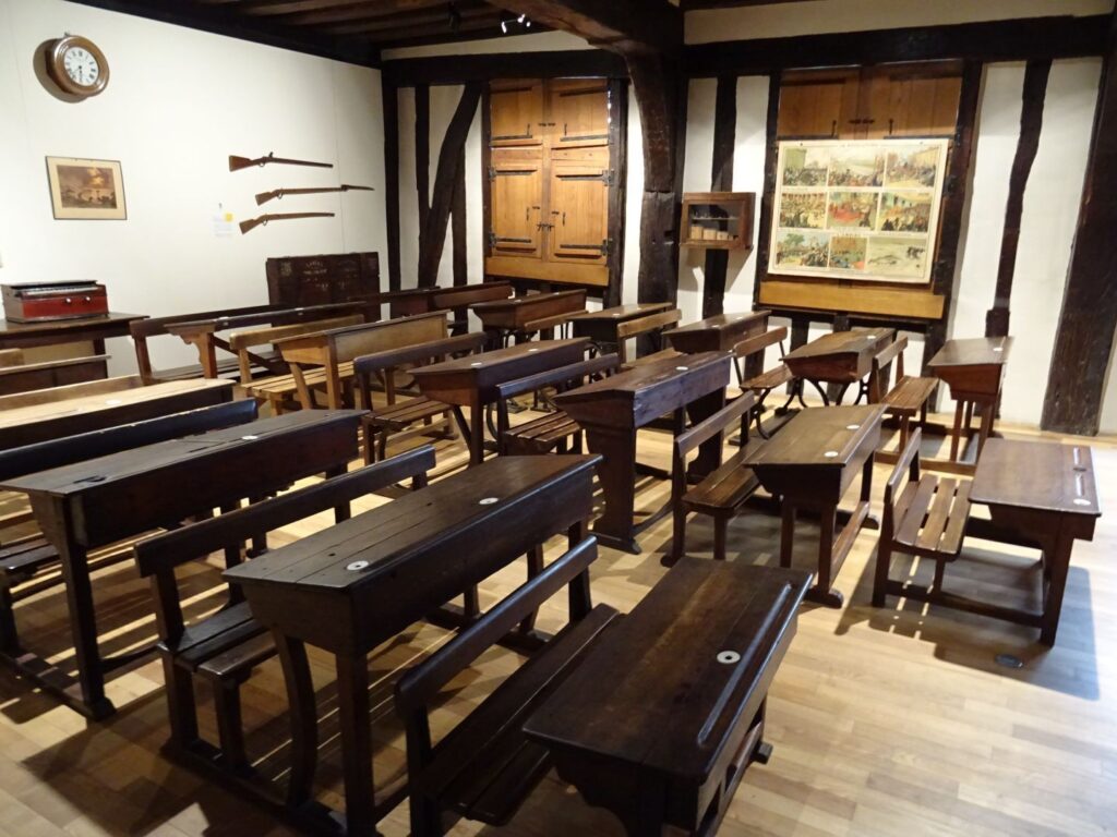 Schulmuseum Rouen mit Kindern