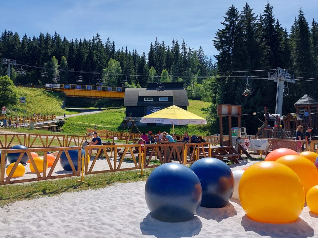 Spielplatz Čertova Hora