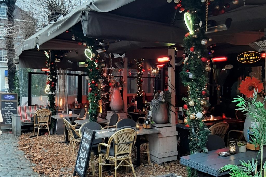 Bar 35