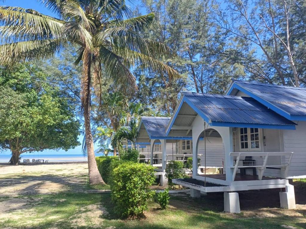 PAN Beachfront Resort